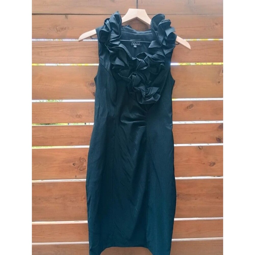 Xscape Woman By Joanna Chen Black Ruffle Neck Sleeveless Cocktail Dress sz 6